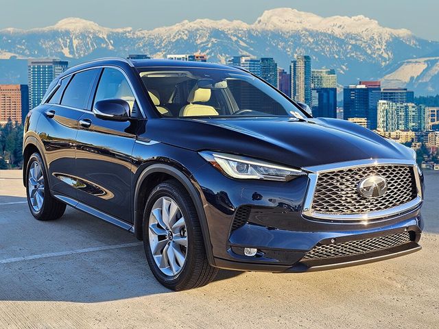 2022 INFINITI QX50 Essential