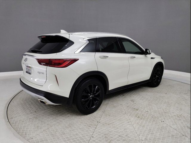 2022 INFINITI QX50 Essential