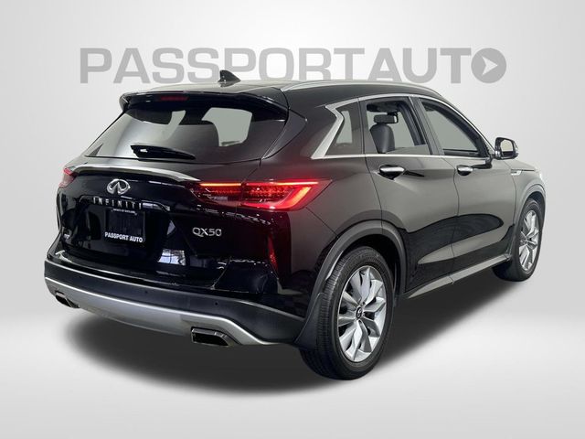 2022 INFINITI QX50 Essential