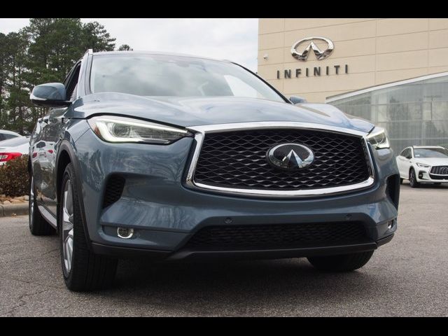 2022 INFINITI QX50 Essential