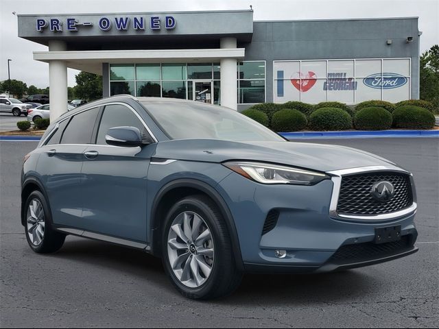 2022 INFINITI QX50 Essential