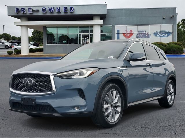 2022 INFINITI QX50 Essential