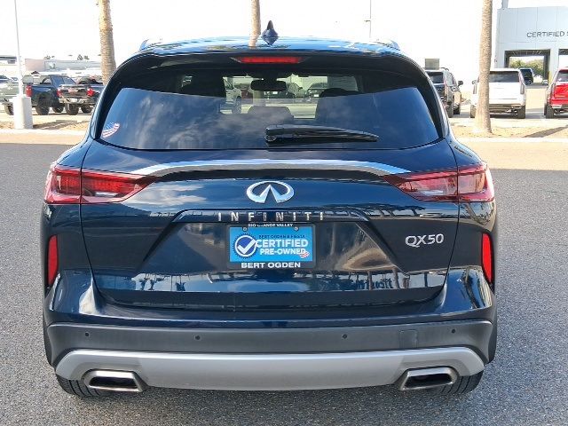 2022 INFINITI QX50 Luxe
