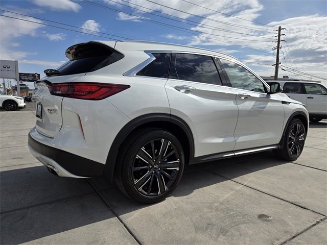 2022 INFINITI QX50 Luxe