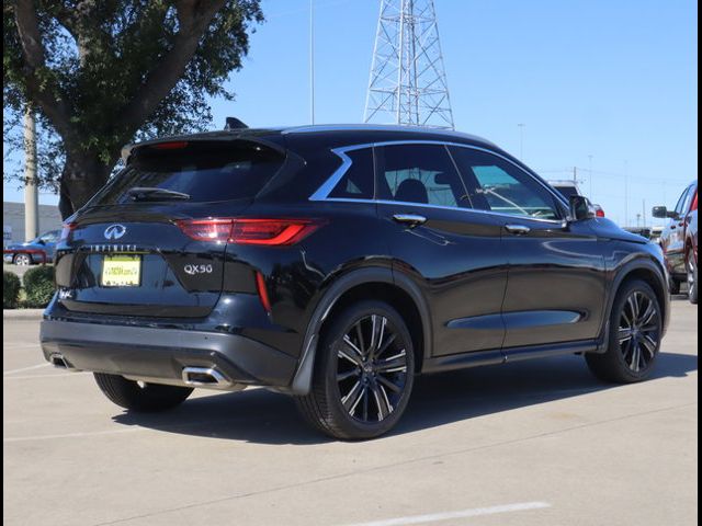 2022 INFINITI QX50 Luxe