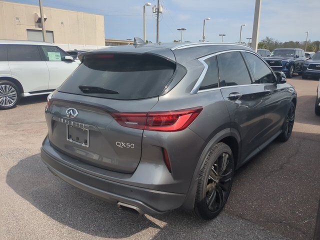 2022 INFINITI QX50 Luxe