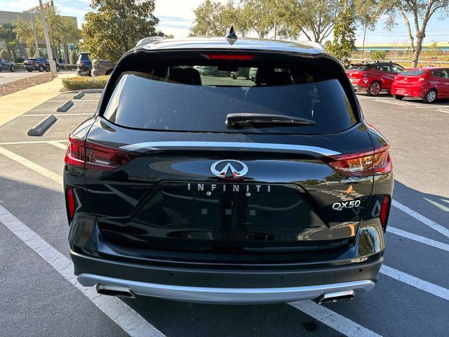 2022 INFINITI QX50 Luxe