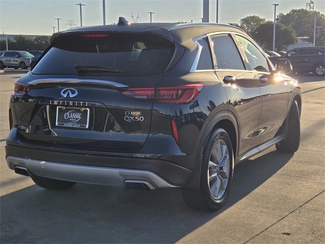 2022 INFINITI QX50 Luxe