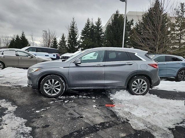 2022 INFINITI QX50 Luxe