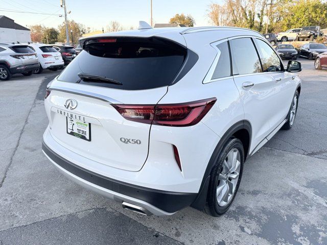 2022 INFINITI QX50 Luxe