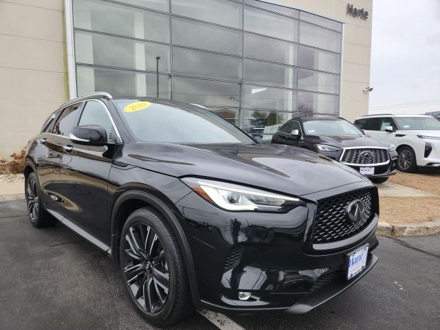 2022 INFINITI QX50 Luxe