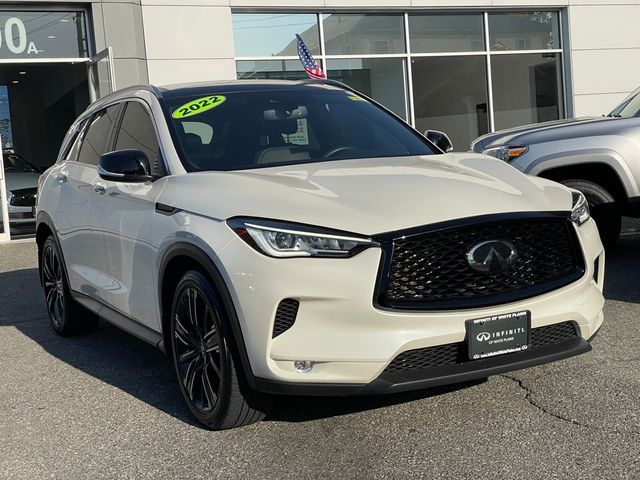 2022 INFINITI QX50 Luxe