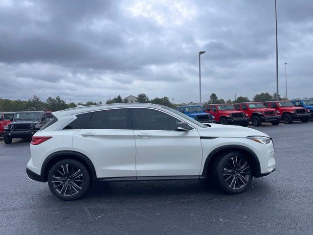 2022 INFINITI QX50 Luxe