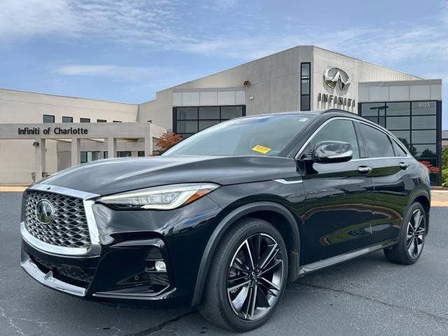 2022 INFINITI QX55 Essential