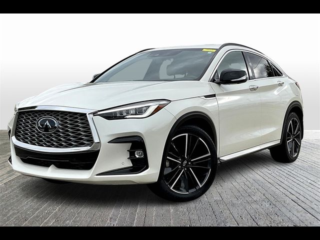 2022 INFINITI QX55 Essential