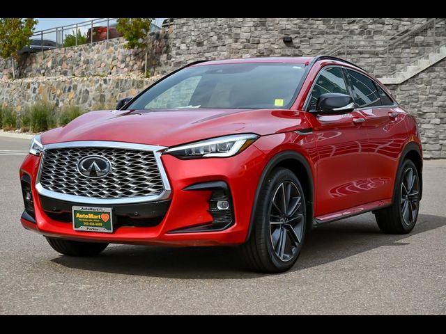 2022 INFINITI QX55 Essential