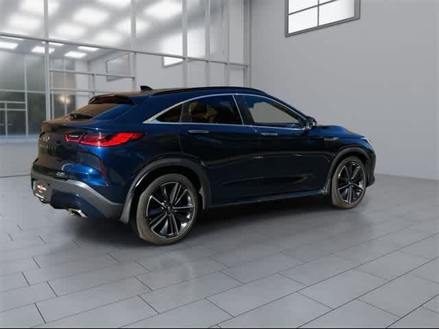 2022 INFINITI QX55 Essential