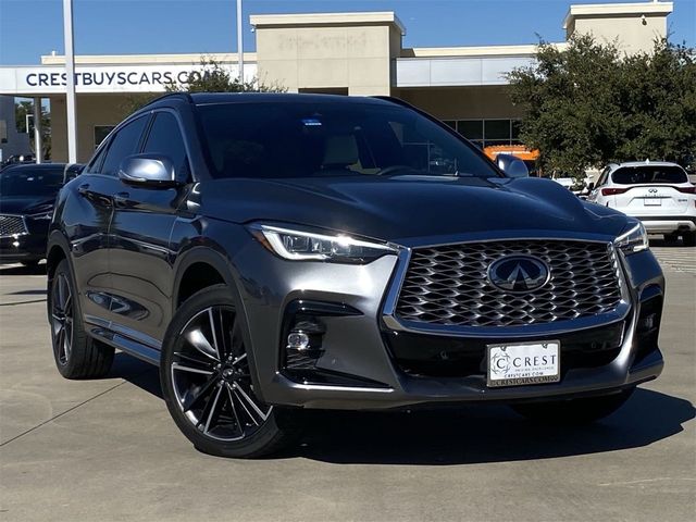 2022 INFINITI QX55 Essential