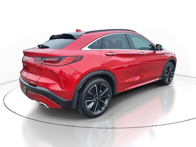 2022 INFINITI QX55 Essential