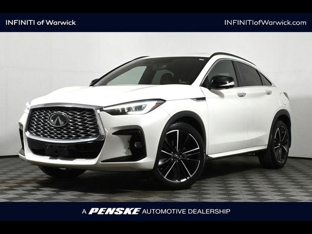 2022 INFINITI QX55 Essential