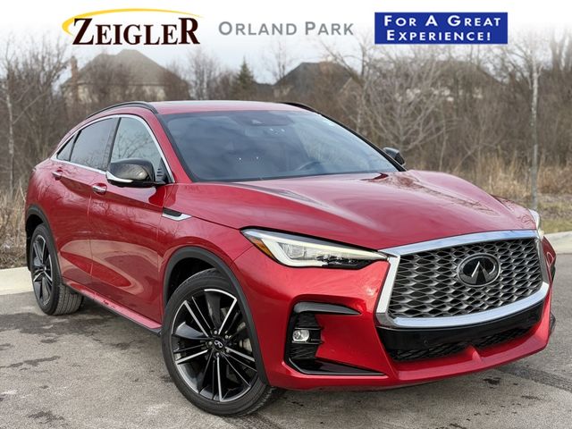 2022 INFINITI QX55 Essential