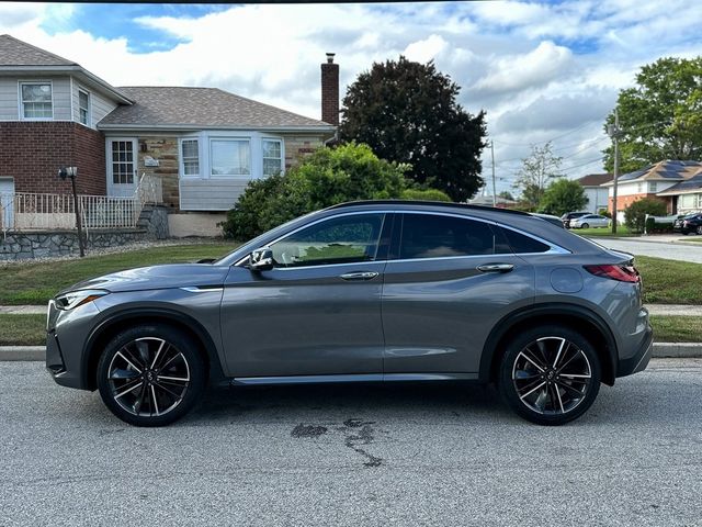 2022 INFINITI QX55 Essential