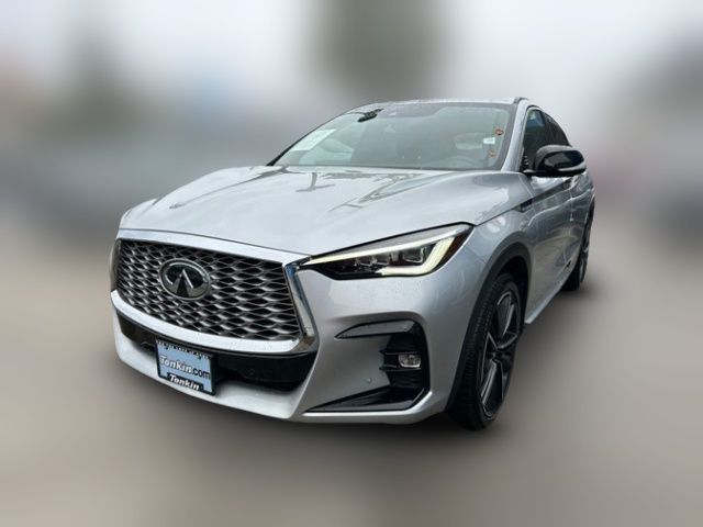 2022 INFINITI QX55 Essential