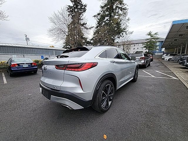 2022 INFINITI QX55 Essential