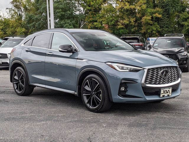 2022 INFINITI QX55 Essential