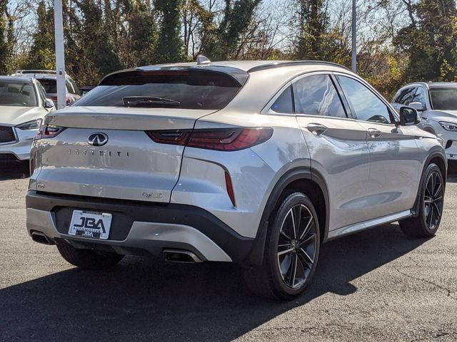 2022 INFINITI QX55 Essential