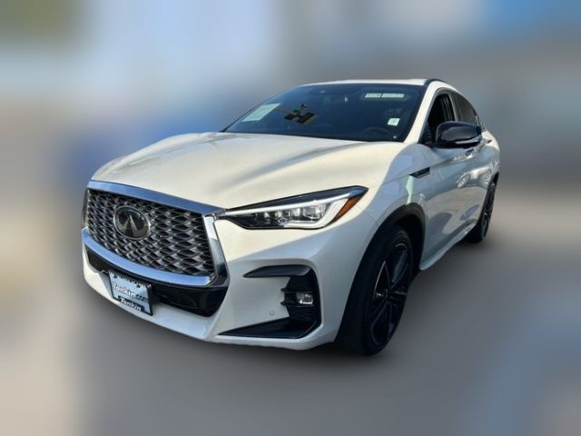 2022 INFINITI QX55 Essential