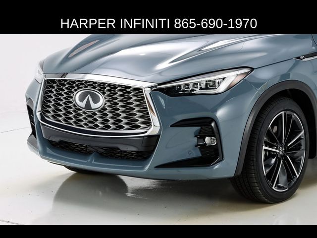 2022 INFINITI QX55 Essential