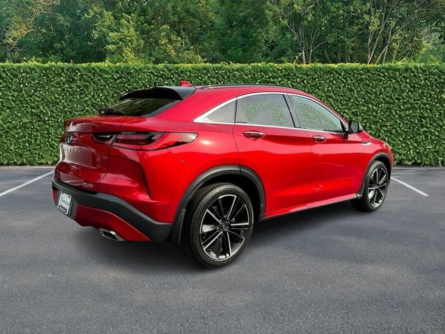 2022 INFINITI QX55 Essential