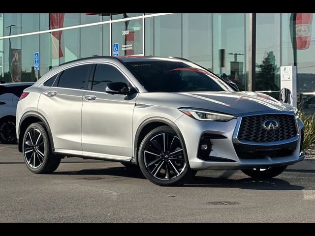 2022 INFINITI QX55 Essential