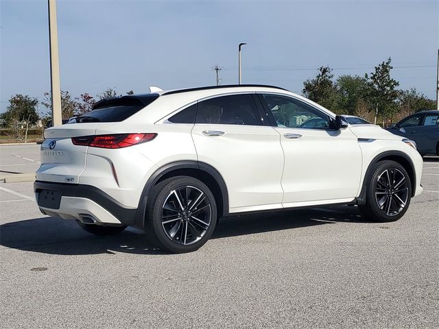 2022 INFINITI QX55 Essential