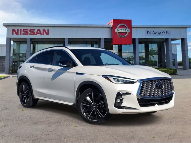 2022 INFINITI QX55 Essential