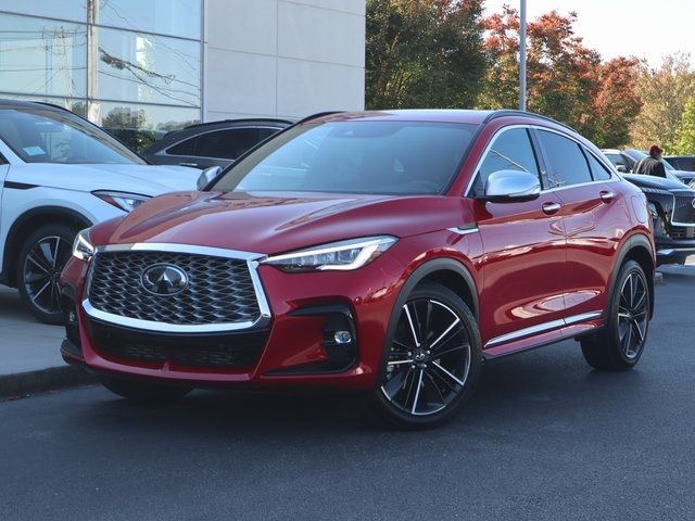 2022 INFINITI QX55 Essential