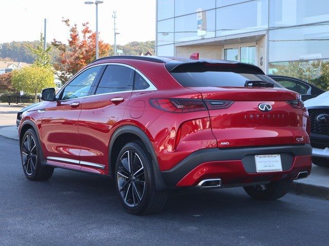 2022 INFINITI QX55 Essential