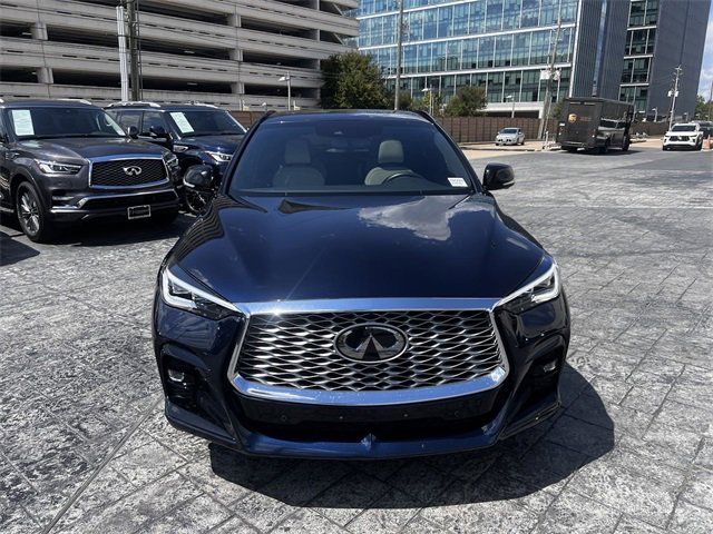 2022 INFINITI QX55 Essential