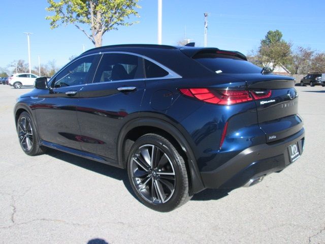 2022 INFINITI QX55 Essential