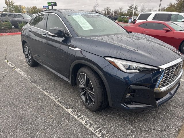 2022 INFINITI QX55 Essential