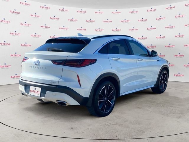 2022 INFINITI QX55 Essential