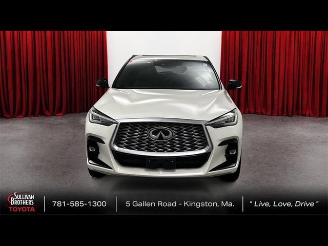 2022 INFINITI QX55 Essential