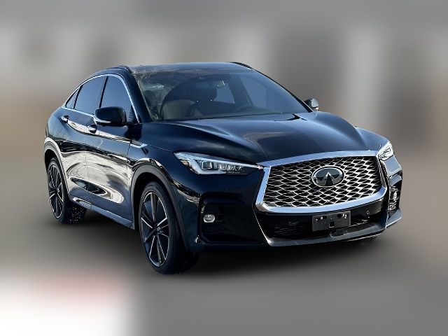 2022 INFINITI QX55 Essential