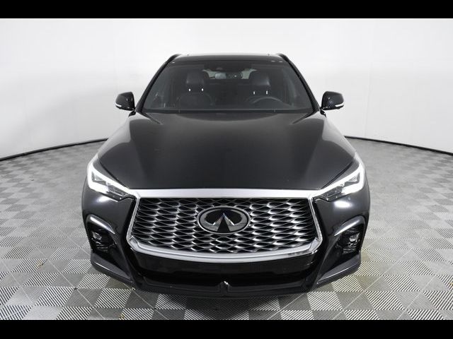 2022 INFINITI QX55 Essential