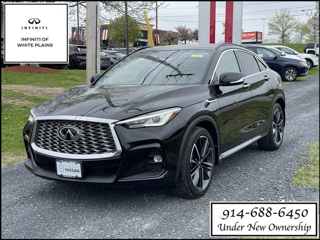 2022 INFINITI QX55 Essential