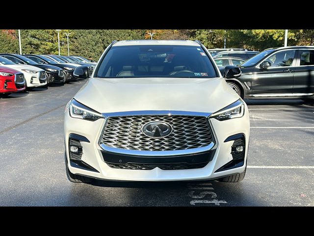 2022 INFINITI QX55 Essential