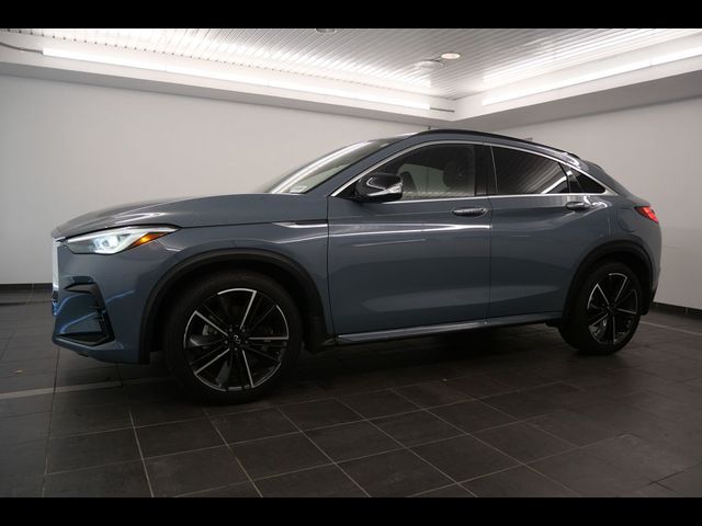 2022 INFINITI QX55 Essential