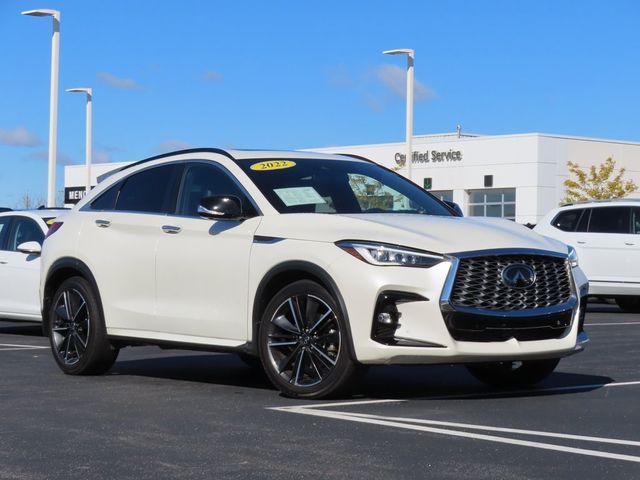 2022 INFINITI QX55 Essential