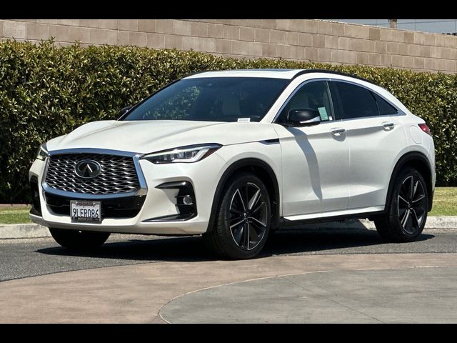 2022 INFINITI QX55 Essential